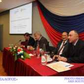 Στρογγυλό τραπέζι: Εξωτερική πολιτική της Ρωσίας σήμερα. Φωτορεπορτάζ